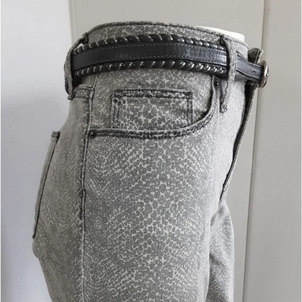 UNIVERSAL THREAD High Rise Skinny Stretch Light Gray Snake Print Jeans Sz 12/31R